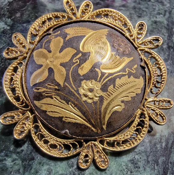 Vintage Damascene floral/bird brooch. - Picture 1 of 4